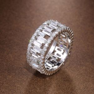 Bague Cocktail F556 en Argent 925 avec Cristaux et Strass Sertis en Canal, Bijou Géométrique pour Femme, Idéal pour les Fêtes - Product Image 2