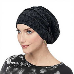 Gorro unisex de poliéster con forro interior plegable para el cuidado del cabello - Product Image 4