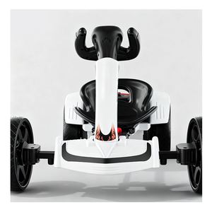 Coche Eléctrico de Proyección LED Avanzado para Niños de 2 a 4 Años, Doble Tracción, Motor 380, Batería 6V4.5, Construcción de Plástico Resistente - Product Image 4