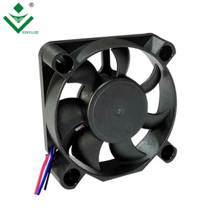 5010 Ventilador sin escobillas de alto flujo 6500RPM Ventilador de CC de bajo voltaje Motor de ventilador de radiador de potencia - Product Image 3