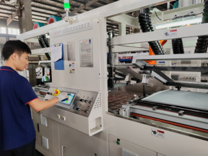 Máquina moldeadora de carcasa de plástico para maleta de equipaje de viaje para refrigerador - Product Image 2