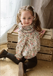 Maglietta Estiva in Cotone con Collo Tondo e Volant Floreali per Bambine, Polo Personalizzata per Bambini con Maniche Lunghe e Design Floreale Carino - Product Image 2