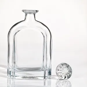 In Stock Ready To Ship Delicate Round 750ml Glass Bottle For Arrack Whiskey Gin Rum