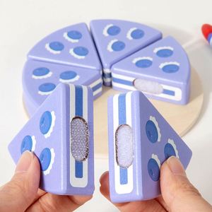 Juego de Pasteles de Madera Realistas en Miniatura, Seguros para Niños, Comida de Juguete para Fiestas de Cumpleaños - Product Image 6