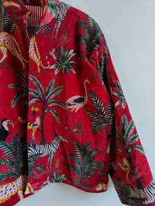 เสื้อแจ็คเก็ตพิมพ์ลายป่า แจ็คเก็ตผ้าฝ้ายลายดอกไม้ทำมือ สีชมพูเข้มและเขียวพิมพ์ลายบล็อก แขนยาว สไตล์โบฮีเมียน เสื้อแจ็คเก็ตพิมพ์ลายดอกไม้สไตล์โบฮีเมียน - Product Image 4