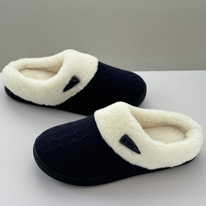 Bon marché Prix léger respirant anti-dérapant fourrure chaude chaussures d'intérieur pour dames hommes diapositives pour pantoufles pour la saison d'hiver - Product Image 3