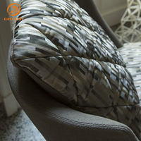 Fauteuil d'appoint matelassé moderne, fauteuil pivotant rembourré avec tissu à motifs pour salon et coin lecture
