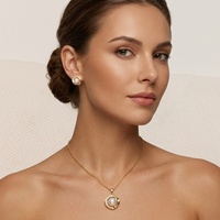 Parure de bijoux tendance pour femme : collier et boucles d'oreilles de mariée en perles d'eau douce, plaqué or 18 carats et zircon, cadeau 2026