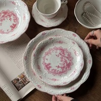 Assiette en céramique rose vintage à motif paysager, bord festonné en relief, vaisselle pour banquet de mariage, vente en gros
