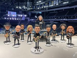 Figurine Bobblehead Personnalisée <span class=keywords><strong>du</strong></span> Groupe E Street Band, Cadeau de Collection en Résine Personnalisé Bruce Springsteen pour les Amateurs de Musique - Product Image 1