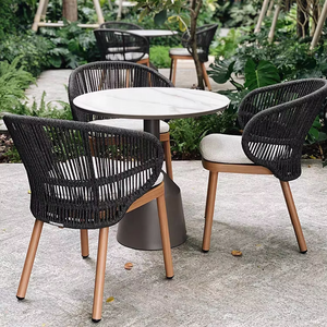 Table de bar extérieure ronde taupe de 70 cm, table haute en métal à piétement unique pour balcon, café - Product Image 4