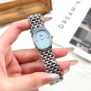 High End Oval <b>Ladies</b> <b>Watch</b> Chic <b>Bracelet</b> Design Retro Quartz Timepiece OEM/ODM Custom <b>Watch</b> - Product Image 6
