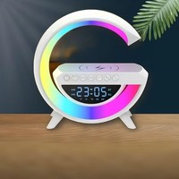 Oplaadbare speaker met kleurrijke LED-lichtstrip, grote digitale wekker, gezellige nachtkastlamp