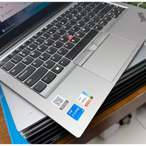 .enovo ThinkPad E14 Gen4, I5-1240P Processor, 8GB RAM, 256GB SSD, 14-nch 1920x1080 HD Screen I5 Business Laptop - Product Image 2