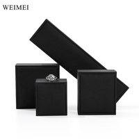 WeiMei Usine Vente en Gros Cuir PU Noir Led Lumière Jewlery Boîte à Bagues Lampe Blanche Luxe Avec Ampoule Emballage Boîte à Bijoux