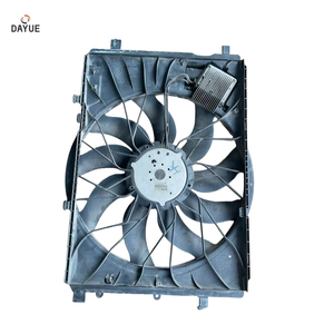 Adecuado para <span class=keywords><strong>Mercedes</strong></span> Benz <span class=keywords><strong>Clase</strong></span> C 204 C63 ventilador electrónico de coche, sistema de radiador de <span class=keywords><strong>segunda</strong></span> <span class=keywords><strong>mano</strong></span> original ventilador electrónico de refrigeración - Product Image 3