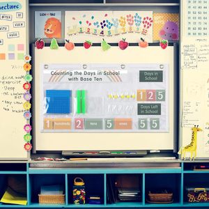 Tableau de comptage des jours, outil pédagogique pour la classe de mathématiques sur les valeurs des chiffres en base dix pour l'école - Product Image 6