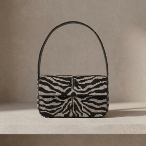 Bolso de mano tipo sobre con cuentas, suave y ecológico, con cadena de perlas para el hombro, cierre de solapa moderno para fiestas nocturnas - Product Image 3