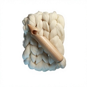 Ganchillo de Madera Natural Ecológico, Grosor y Longitud Personalizables, Estilo Simple, Forma Recta, para Tejer a Mano - Product Image 1