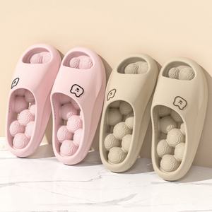 Pantoufles d'intérieur au design mignon et original, antidérapantes et légères, avec semelles souples, pour hommes et femmes. - Product Image 5