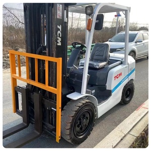 TCM FD30 Vigoshop Diesel Forklift 3 Tons Japan Origin <b>Used</b> for Farms with Multi-Stage Mast Engine Gearbox Motor Bearing Included - Product Image 1