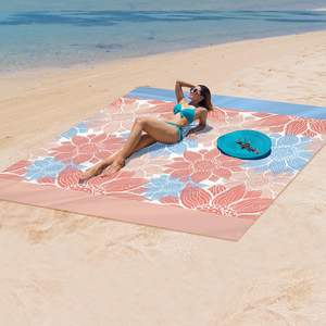 OEM/ODM Grande tapis de plage florale durable pour adultes, imperméable, séchage rapide, été, en polyester premium, avec 4 piquets - Product Image 5