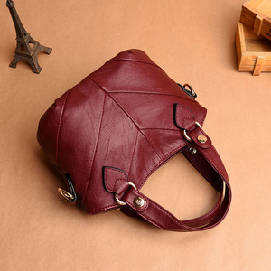 Wholesale Simple Shopping Bag Texture Handbag Women's Large Capacity Single Shoulder Diagonal <b>Tote</b> Bag New Women Bags - Product Image 3