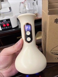 Nueva carga eléctrica de 9 niveles, luz roja, respaldo Gua Sha, máquina masajeadora de terapia de ventosas magnéticas de presión negativa inteligente - Product Image 5