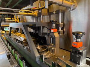 Máy đóng thùng bao cao su tự động - Product Image 4