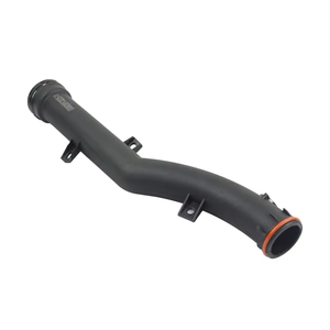 Pièces détachées automobiles Système de refroidissement du moteur Tuyau d'eau de refroidissement Tuyau de refroidisseur intermédiaire pour <span class=keywords><strong>MINI</strong></span> R55 <span class=keywords><strong>R56</strong></span> R57 R58 R60 R61 OEM 11537589713 - Product Image 4