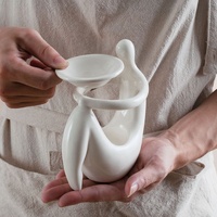 Figurine en porcelaine blanche Ins brûleur d'huile essentielle parfumé en céramique créatif pour la décoration de la maison