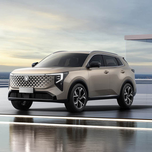 2026 Changan CS55 Plus Vehículo de Gasolina Económico SUV CS55 Plus Coche con Volante a la Izquierda Techo Solar Panorámico Depósito - Product Image 1