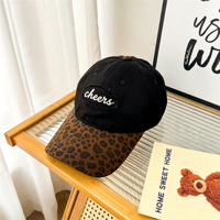 Casquette de baseball personnalisée avec logo Y2K imprimé léopard, vente en gros OEM, broderie en coton, 6 panneaux, unisexe, boucle métallique, streetwear, chapeaux en vrac