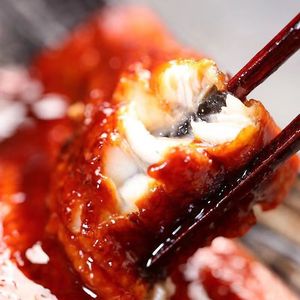 Anguila al estilo japonés con sabor a Unagi, a la parrilla, lista para comer, ingredientes para sushi, congelada, apta para consumo, envasado agrícola - Product Image 2