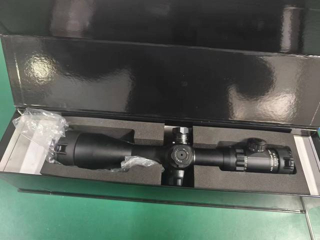 OEM Hunting Scope 6-25x56SFP Long Range 35mm Tube