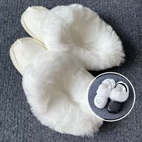 Vente en gros de semelles intérieures en fourrure sabot couvre-chaussures longue fourrure doublure en peluche hiver chaud sabots pantoufles couvre-chaussures pour enfant femme homme