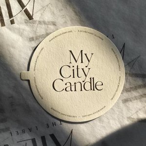 Bán buôn biểu tượng tùy chỉnh nến thẻ kết cấu giấy nhãn vật liệu tái chế in bụi nến bìa với xử lý - Product Image 1