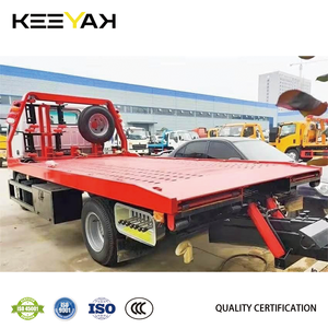 Promotion : Camion de <span class=keywords><strong>remorquage</strong></span> à plateau plat ISUZU 4X2 de 4 tonnes avec plateforme hydraulique pour le transport et le dépannage de voitures, camion de dépannage lourd à vendre - Product Image 6