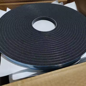 Ruban de <span class=keywords><strong>vitrage</strong></span> en mousse PVC noire à <span class=keywords><strong>film</strong></span> bleu double face à <span class=keywords><strong>isolation</strong></span> <span class=keywords><strong>thermique</strong></span> haute densité de bonne qualité pour l'étanchéité des murs rideaux en verre - Product Image 6