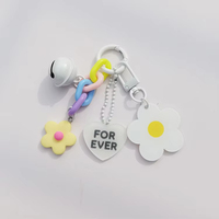 Porte-clés en acrylique mignon en forme de cœur avec fleur colorée, breloques pour sacs promotionnels, coques de téléphone portable, chaînes, pendentifs décoratifs, accessoires DIY
