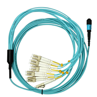 Kabel Breakout 12F OM3 MPO ke LC 40G/100G Multimode Fiber Optic Patch Cord LSZH Aqua untuk Kabel Serat Optik Densitas Tinggi di Pusat Data