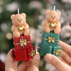 Vente en gros de bougies parfumées artisanales en cire de soja de luxe en forme d'ours pour les fêtes, boîte cadeau avec logo personnalisé - Product Image 5