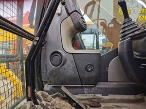 Excavadora CAT 315D Usada en Condiciones Originales, Excavadora Hidráulica de Orugas Caterpillar Japonesa en Venta - Product Image 6