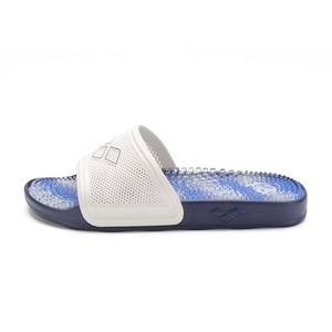 Xsheng Factory – Nouvelles pantoufles antidérapantes durables en EVA, modèle personnalisé, <span class=keywords><strong>ultra</strong></span>-douces pour hommes – Vente en gros - Product Image 6