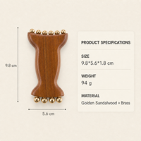 Outils de massage Gua Sha en laiton et bois de santal doré en gros, 20 billes en laiton, masseur double face pour méridiens, cuir chevelu, visage et corps, logo personnalisé OEM