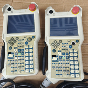 50817-0069 ชุดควบคุมพลาสติกสำหรับหุ่นยนต์อัตโนมัติจากญี่ปุ่น - Product Image 1
