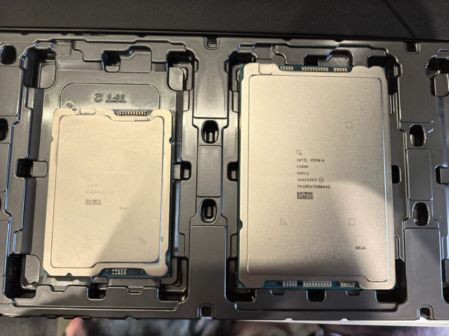 Find Similar Xeon 6980P 128C / 256T 2.0GHz-3.9GHz 500W PK8072006023100 Server Processor CPU