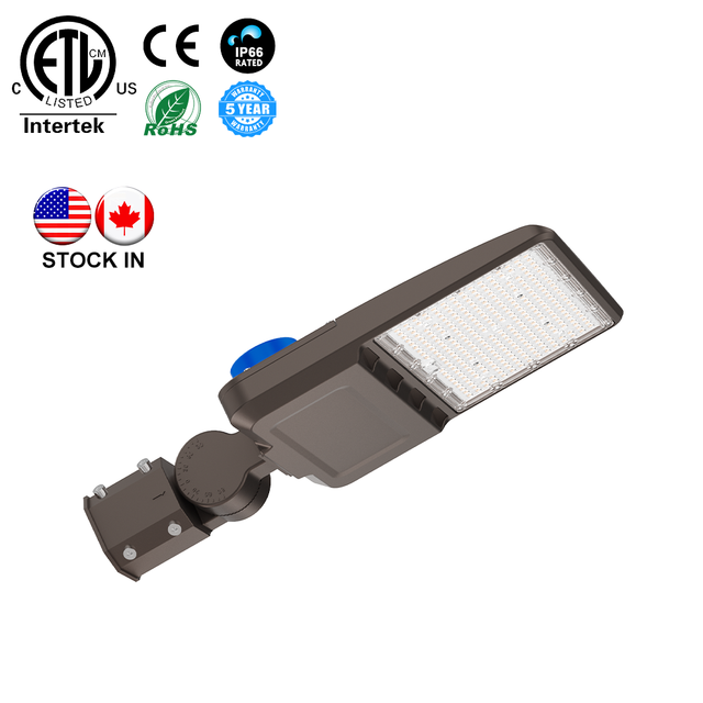 Slip Fitter LED Area Light 200W 240W 300W IP66 IK08 5 Year Warranty T3 T4 Shoebox Light for Sports Field Contractor Grade