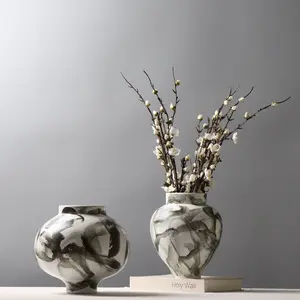 カスタマイズされた中国の新しい伝統的なシンプルなスタイル手作りの高品質セラミック花瓶家の装飾