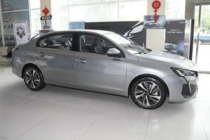 <span class=keywords><strong>Peugeot</strong></span> 408 Sedán 2024 Nuevo, 1.6T 2WD, Gasolina, 5 Plazas, Cámara Trasera, Techo Solar, Faros LED y Volante a la Izquierda - Product Image 4